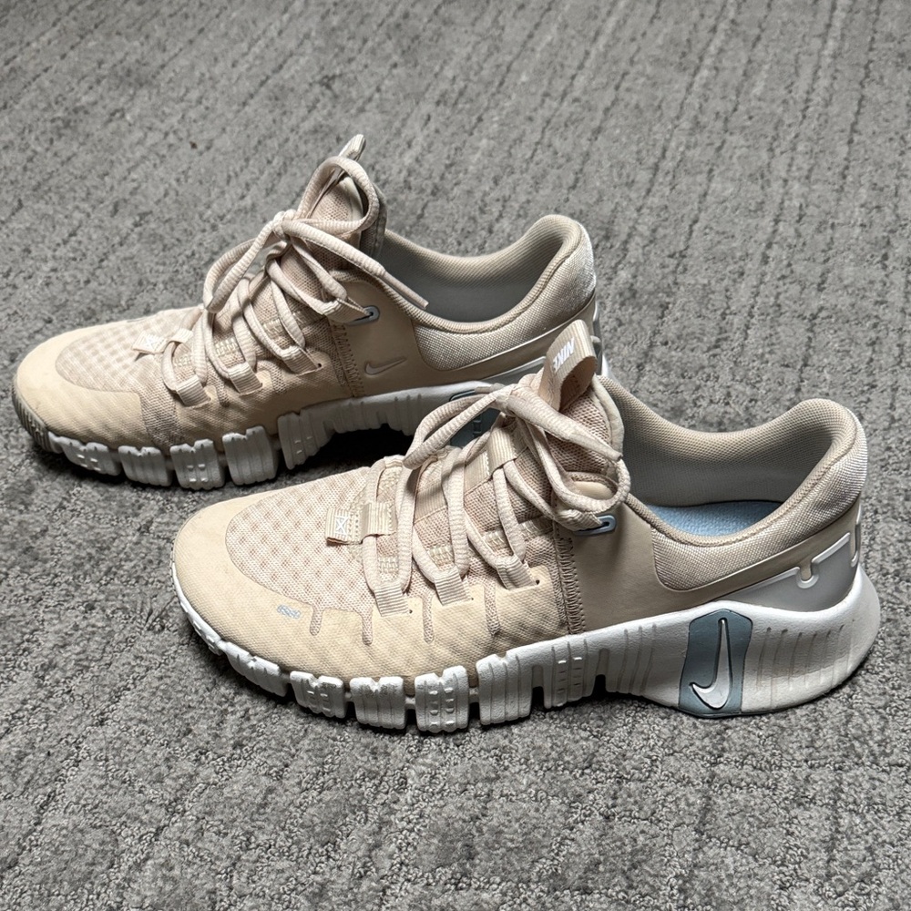 Nike Women's Free Metcon Training Shoes Sneakers